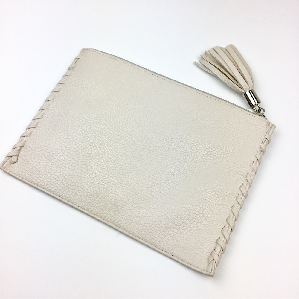 NINE WEST TASSEL FAUX Leatherette hand bag. - Picture 6 of 8